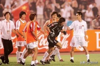 2004亚洲杯刘云飞最后扑救,亚洲杯刘云飞视频