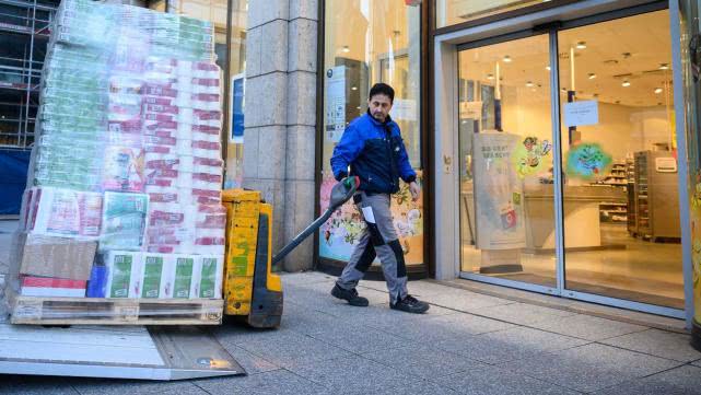 德国统计局公布数据，肥皂卫生纸成超市抢手货，啤酒蛋糕遭冷遇