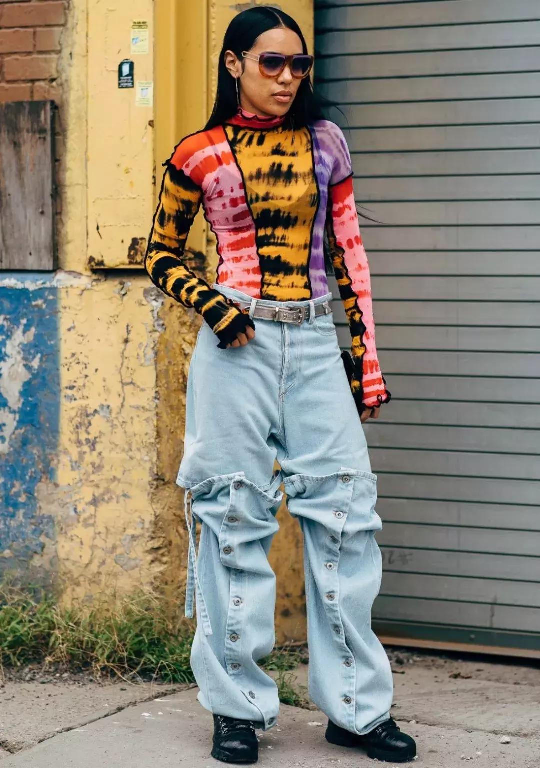 洋气破洞牛仔裤九分牛仔裤,回头率高的破洞牛仔裤