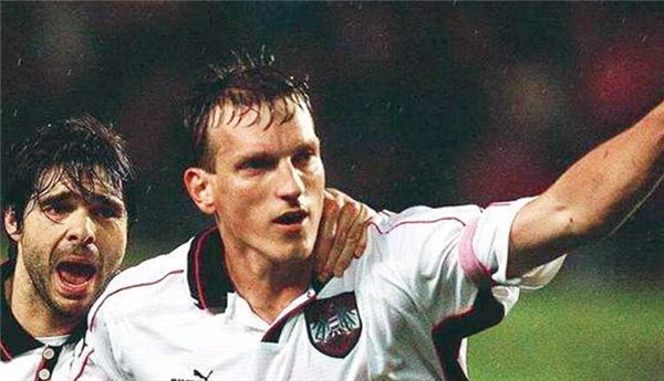 世界杯史上10大乌龙球,最惨乌龙球