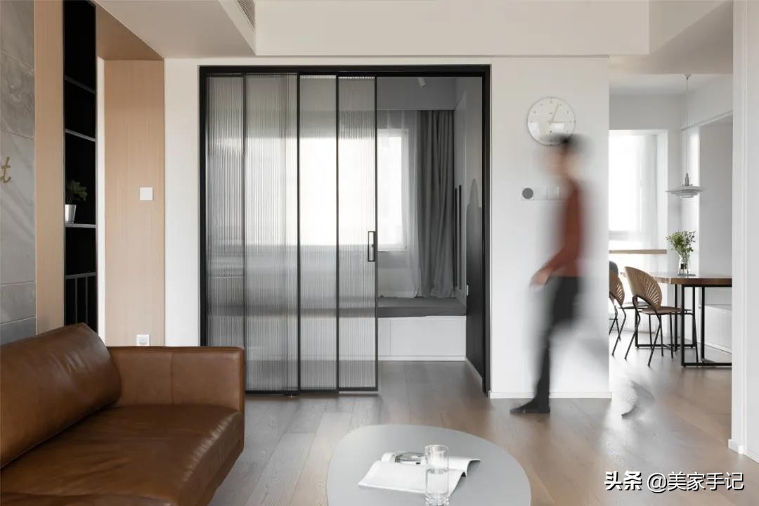 厦门夫妻晒出90㎡家，全屋干净整洁、有条不紊，让人看了大呼过瘾