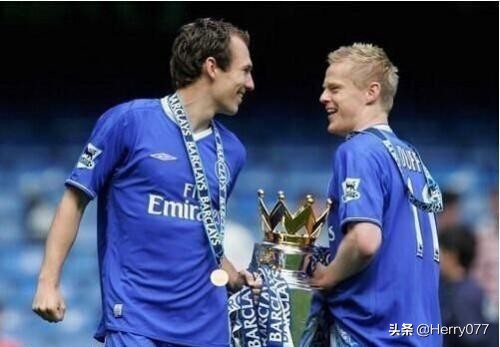 足坛那些年无法被超越的经典,足坛历史最强两翼齐飞
