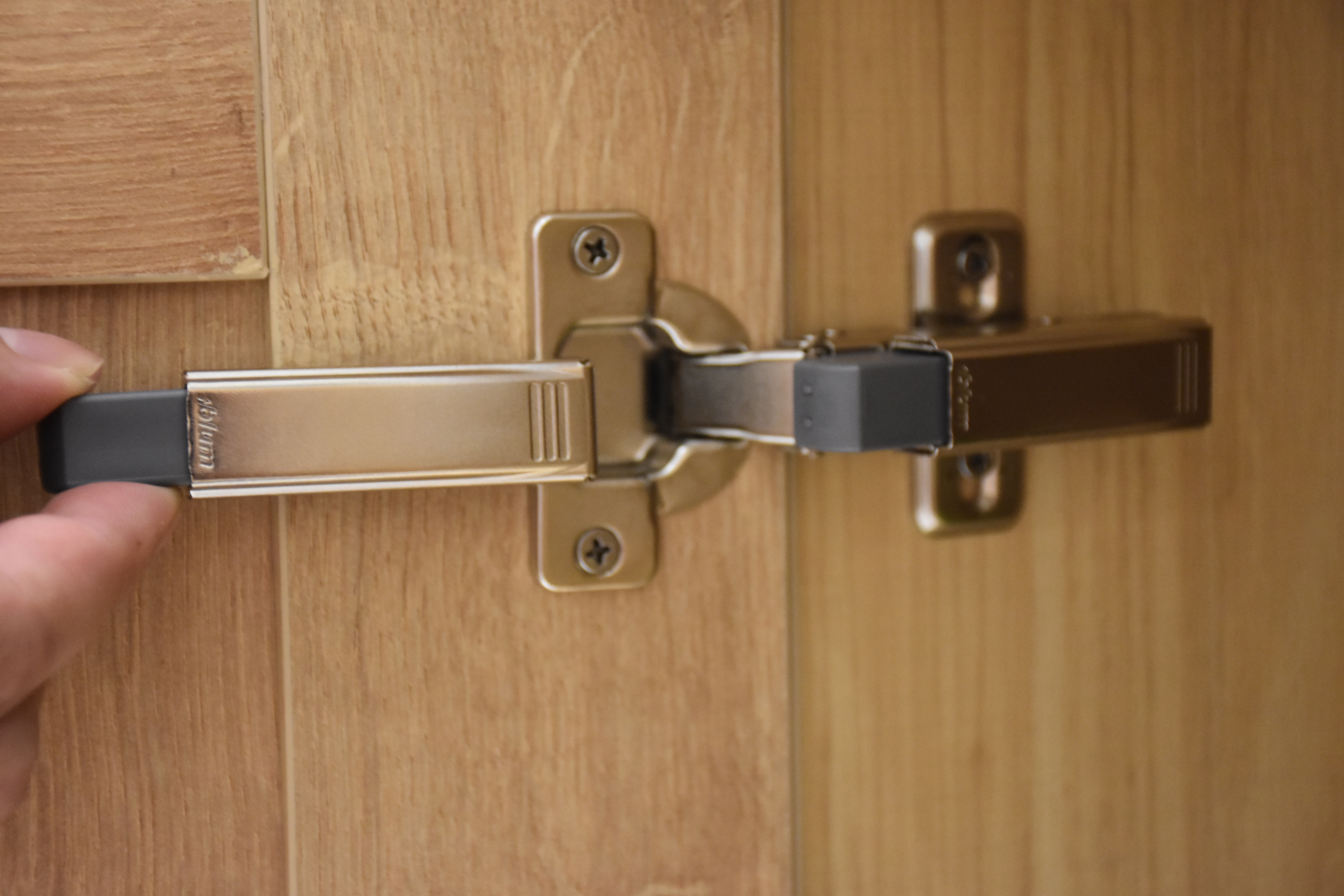 房子装修橱柜怎么弄,房子装修橱柜什么时候装比较好