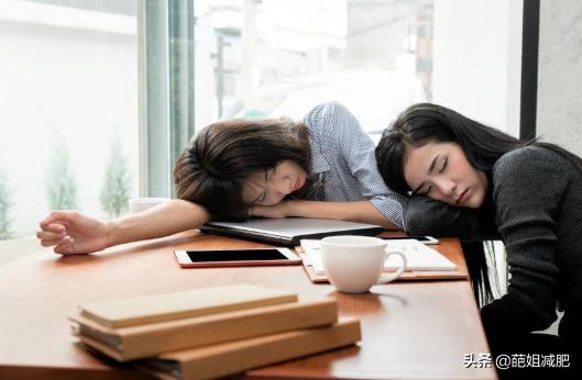 做梦缺什么维生素,睡觉老是做梦吃维生素有用吗