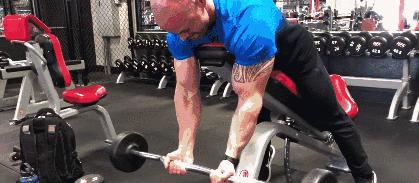 手臂粗壮肌肉训练,怎样练手臂才能使手臂肌肉明显