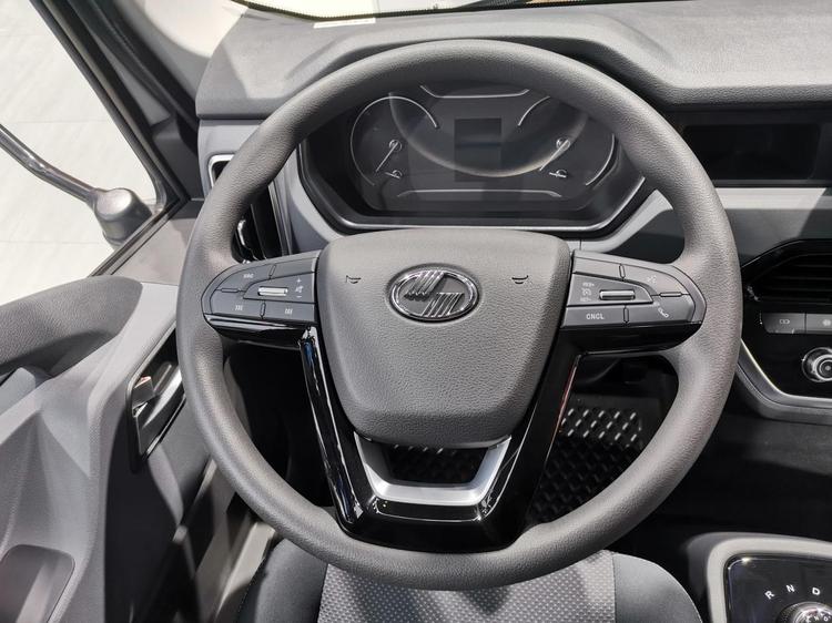 上汽跃进h300自动挡双排轻卡价格,跃进h300自动挡轻卡可靠性怎么样