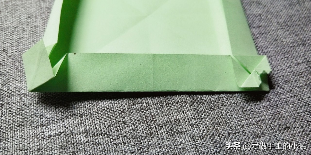 幸运草的盒子折纸教程,装四叶草盒子简单折纸