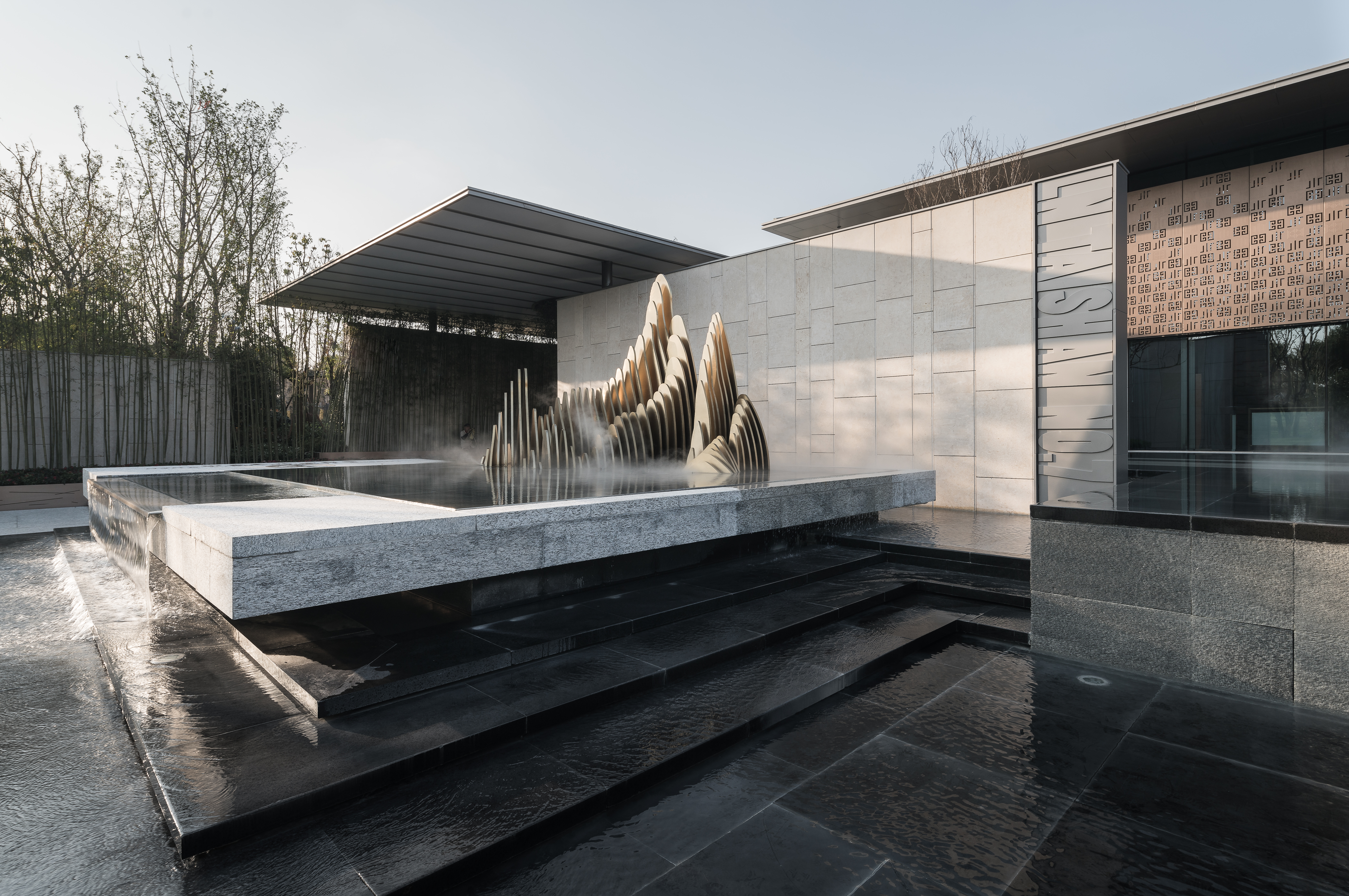 南京鲁能7号院学区,南京鲁能泰山7号院有湖吗