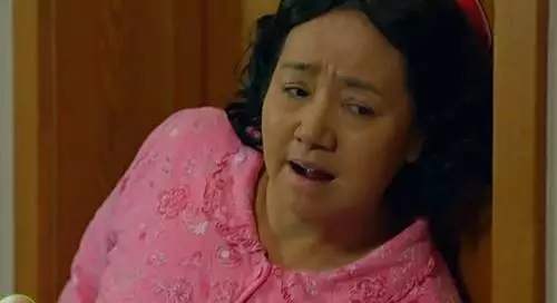 14岁女儿半夜传出“嗯啊”声，妈妈的做法值得学习，挽救孩子一生