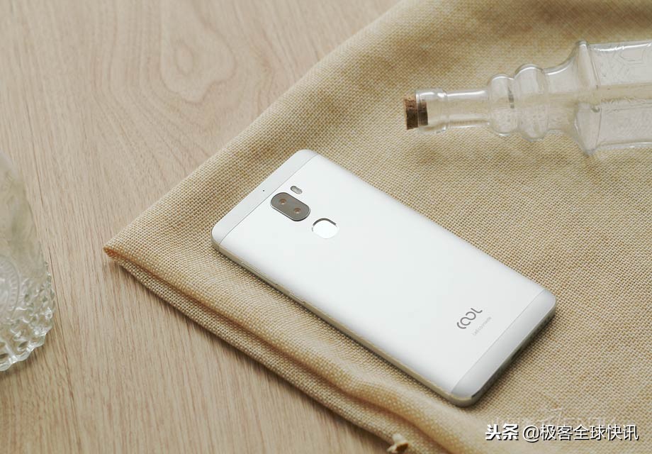 各种手机材质都有哪些优缺点,手机机身材质最好是什么材质