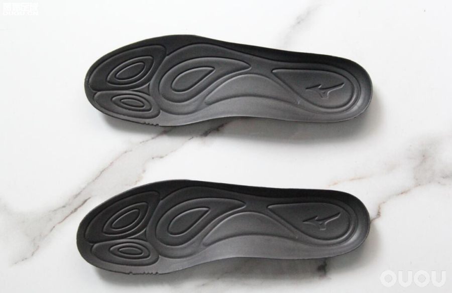 美津浓morelia2tf足球鞋测评,美津浓neo中端足球鞋