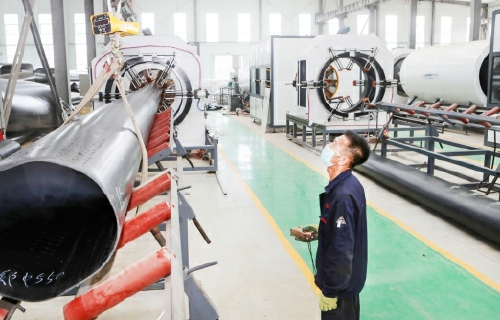 “七朵金花”结硕果力争上游促振兴-朝阳市7个省级经济开发区建设成果侧记