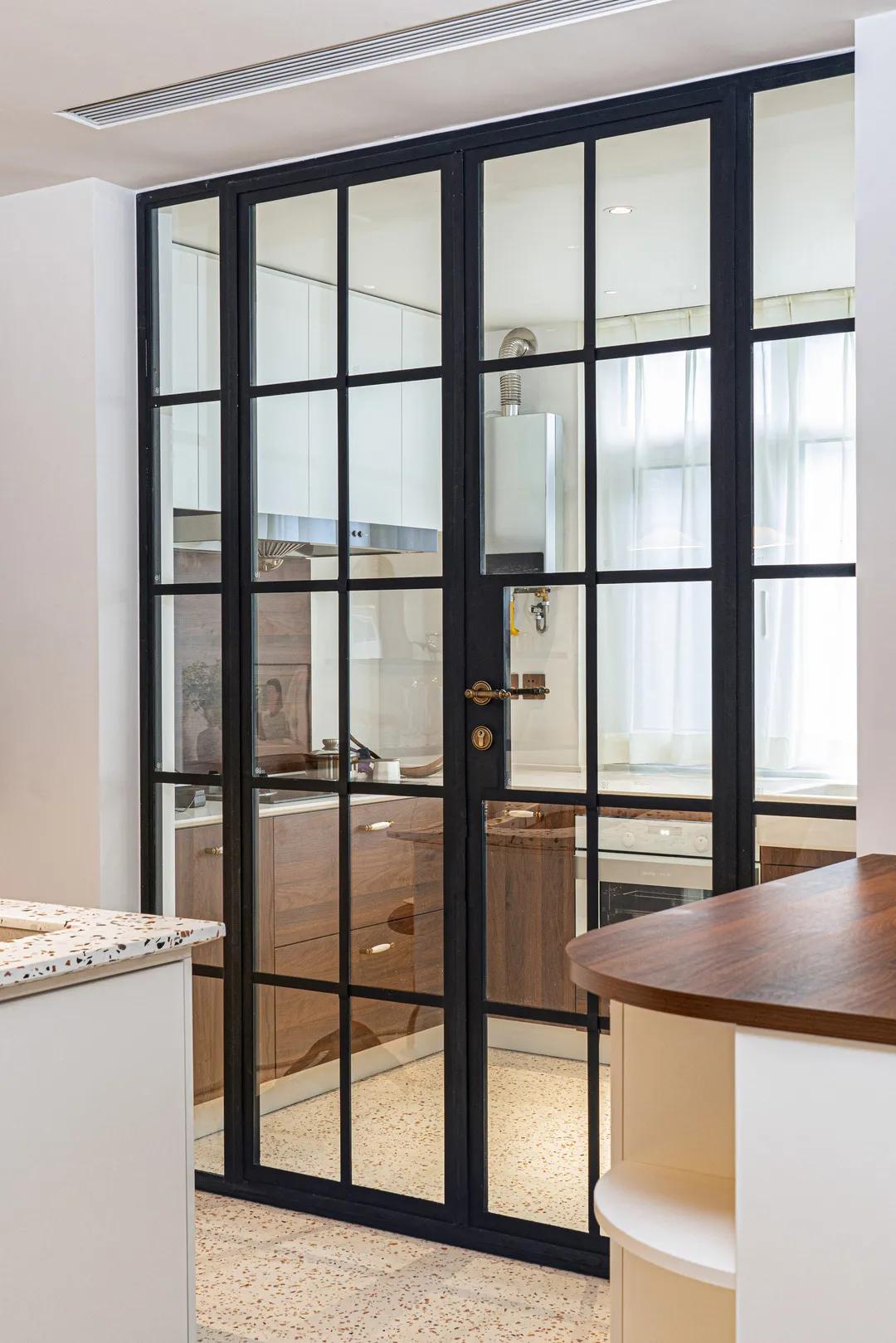 西安母女的111㎡三室暗房，拱形门、水磨石，超强储物力