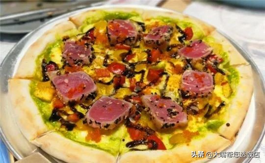 #吃遍大连#披萨的诱惑!一个蕴藏着芝士力量的神物