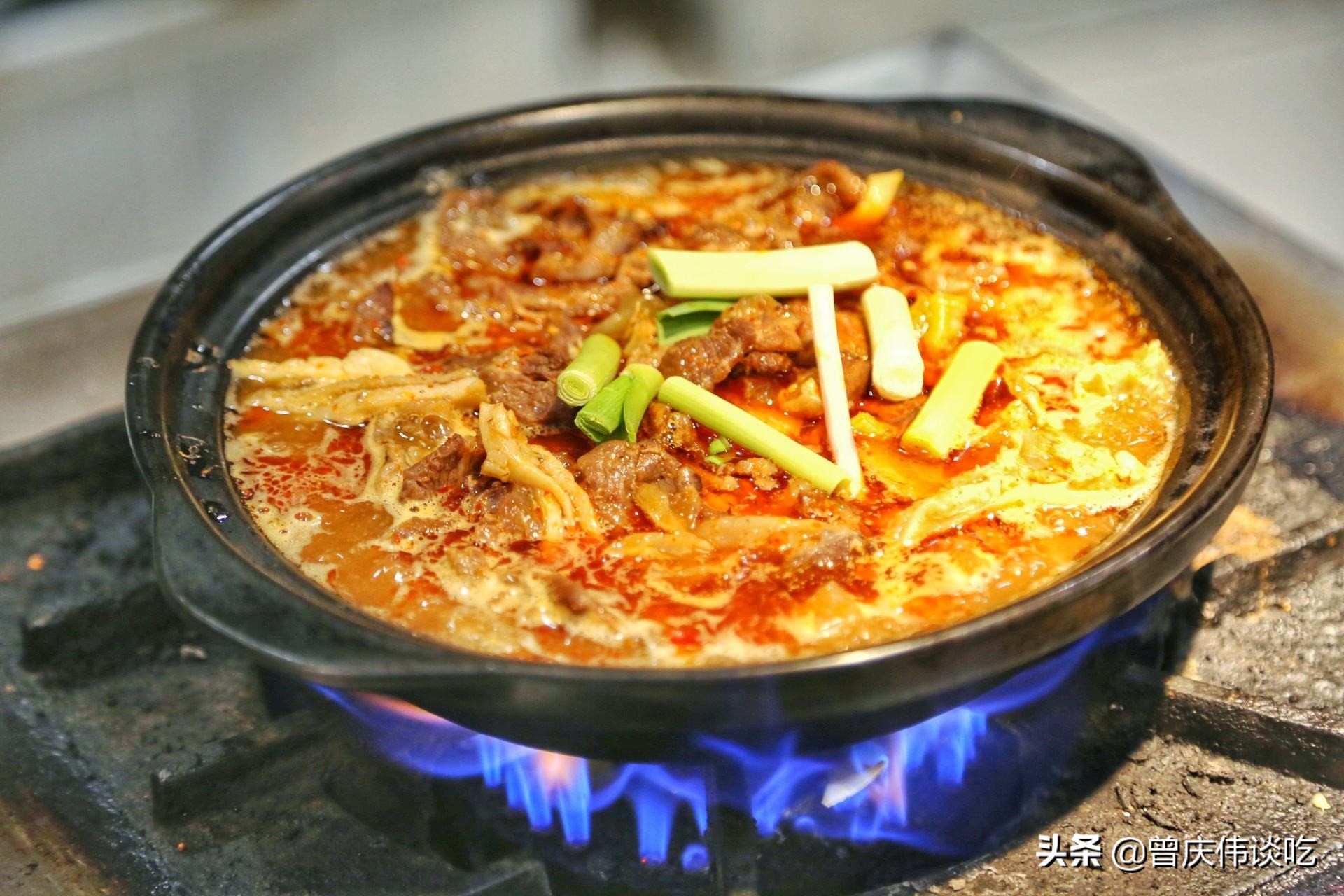 公安，辣呵呵的“牛肉炉子”