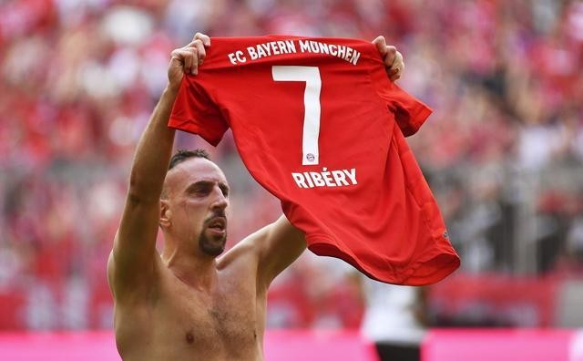 法国球星里贝里图片,法国刀疤侠里贝里本赛季