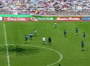 巅峰梅西和巅峰马拉多纳,巅峰马拉多纳在那不勒斯