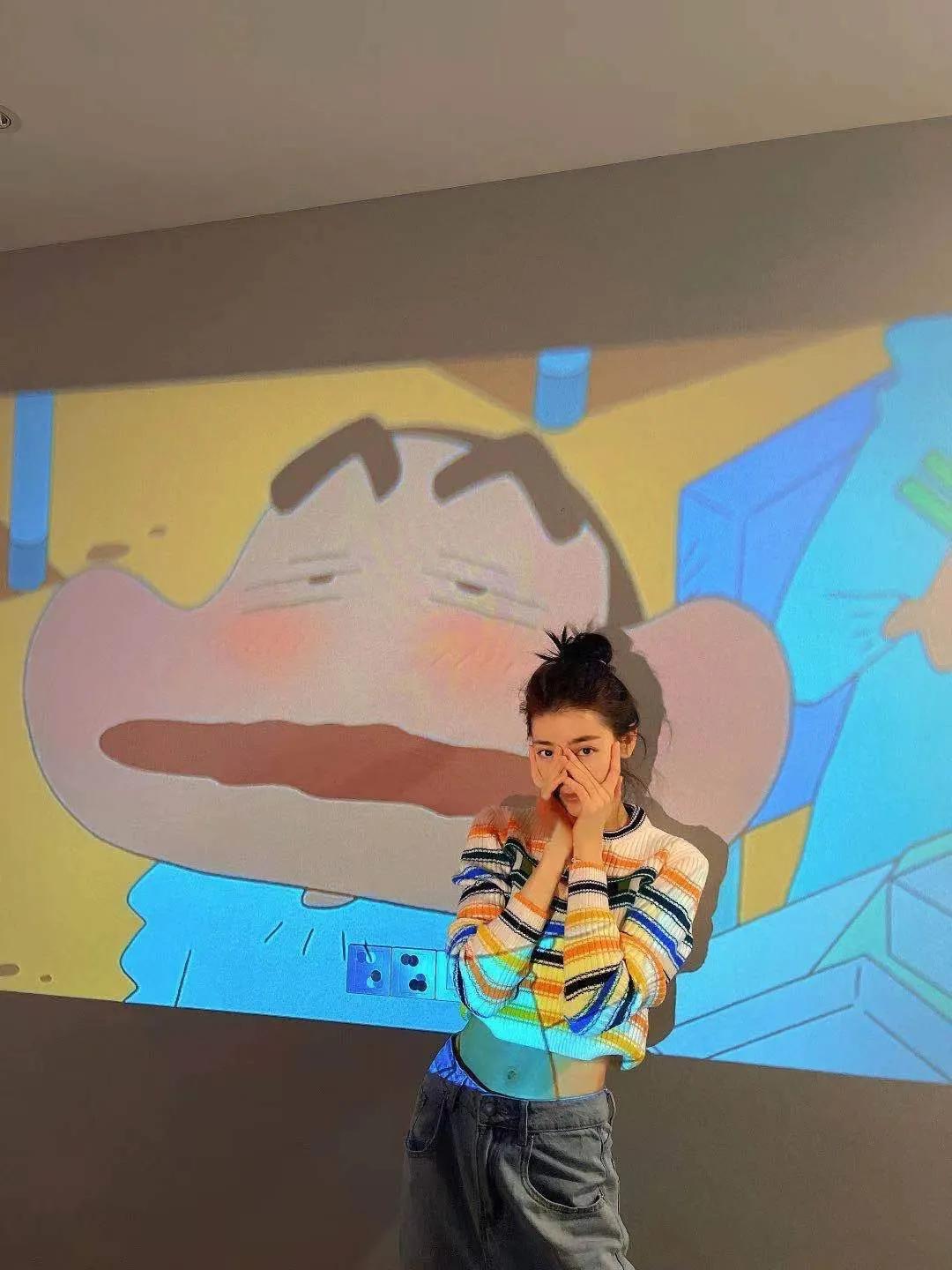 气质针织秋冬穿搭一整套,明星同款针织衫日常穿搭