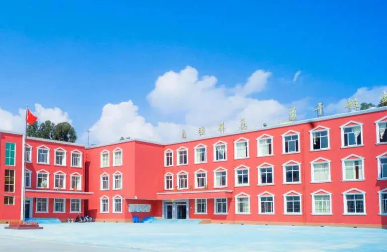 昆明各中学宿舍,昆明学校食堂饭菜价格表