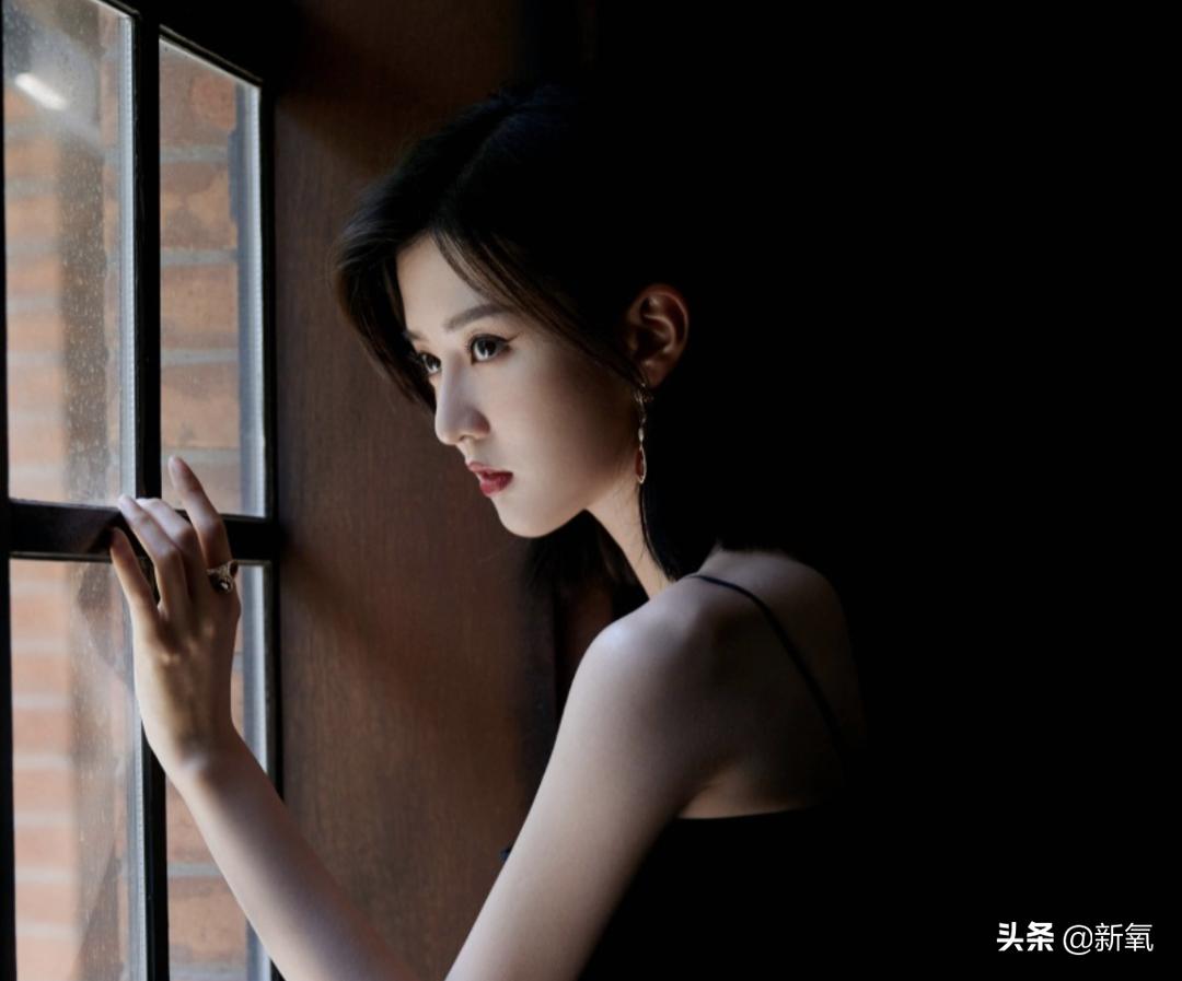 乔欣越来越优雅端庄了,乔欣气质真的好颜值又美