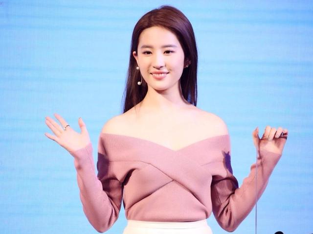 女演员张馨予美空出身,张馨予美空网出道