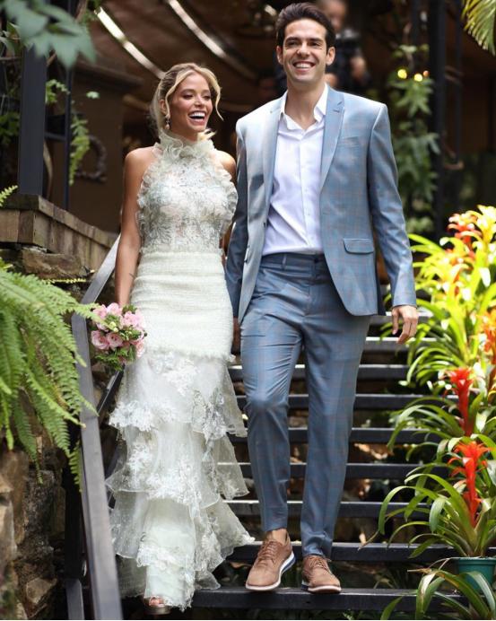 卡卡妻子写真集,卡卡再婚视频