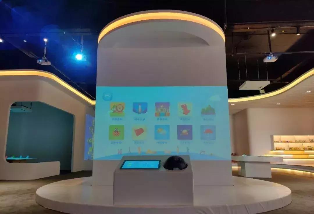 1大1小￥59.9！广州劲爆10000㎡摩天*公轮**园，藏着室内黑科技乐园