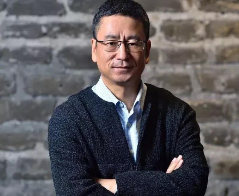 王朔自以为是的真诚,王朔评白岩松人性