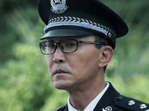 用命换钱的“骡子，是如何把大量*品毒**塞进自己体内的？