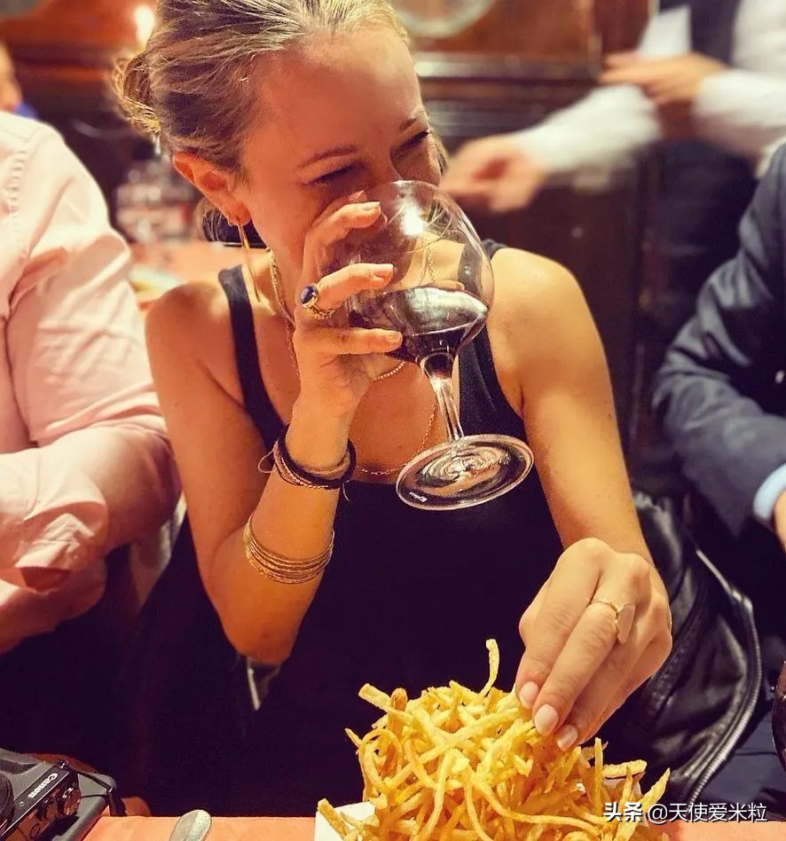 托比马奎尔牌局,茉莉牌局托比马奎尔