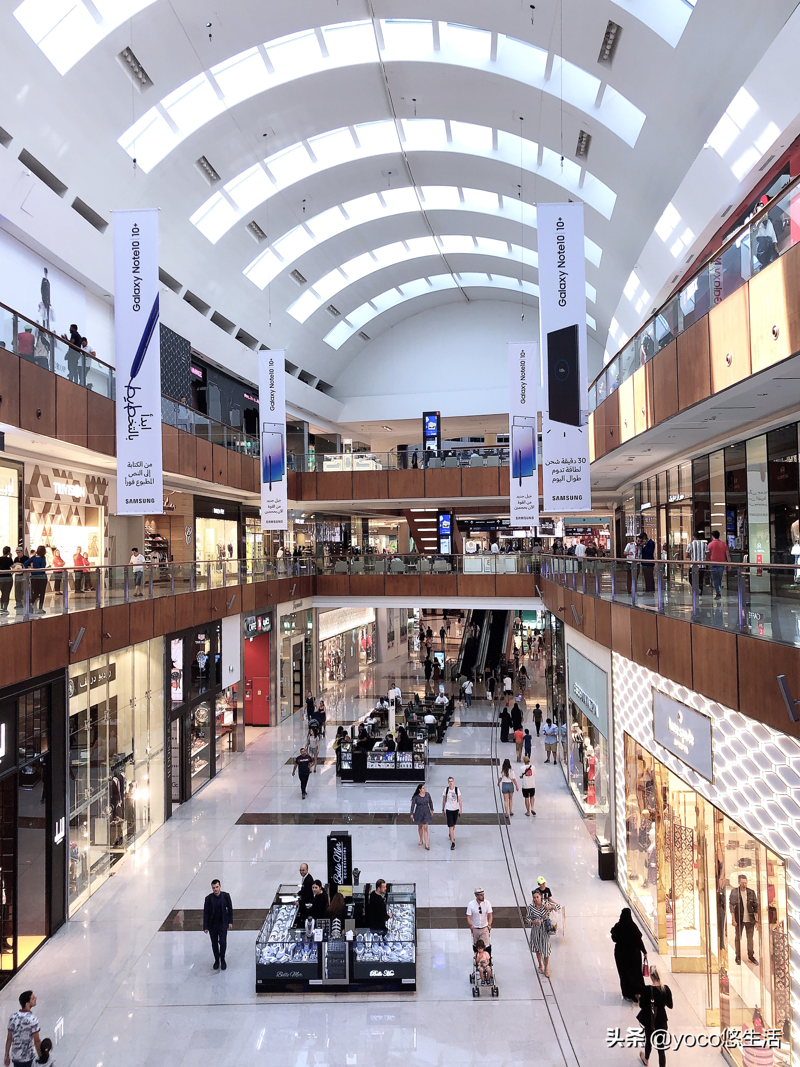 迪拜50个足球商场,迪拜五十个足球场大的商场叫啥