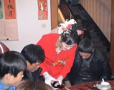 甘肃的婚嫁风俗背景说明,甘肃人的传统婚礼习俗