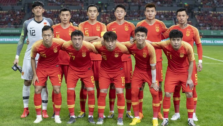 中国足球请继续前进,中国足球的前途和出路