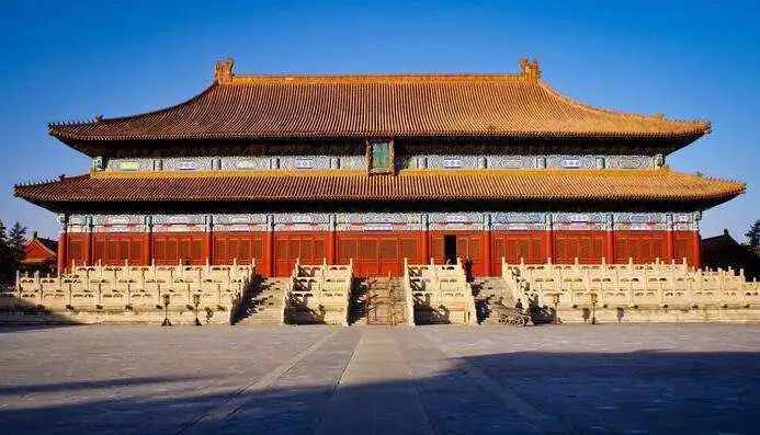 世界上现存最大最完整的木质宫殿,最豪华的宫殿是什么朝代