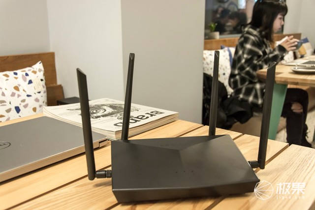 拯救者电竞版测评,拯救者各个版本游戏实测