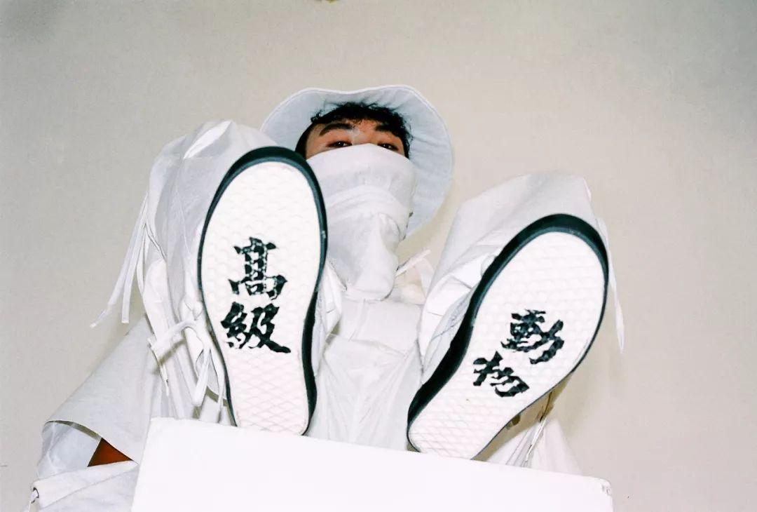 国潮vans和美国vans,vans联名国潮