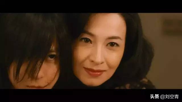 讲述换脸的电视剧,电影解说女人整容时的场景