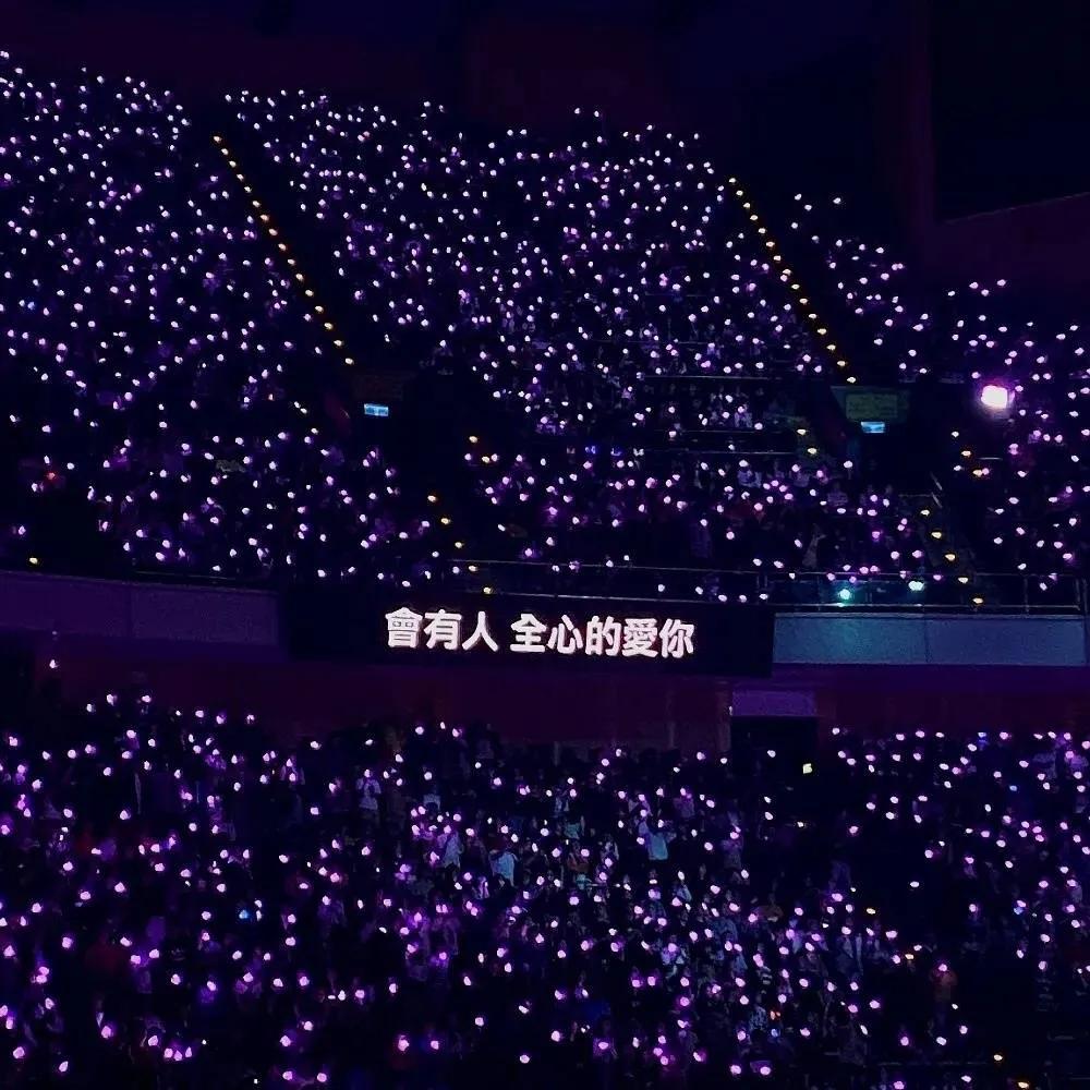 霍思燕杜江回大学宿舍,杜江霍思燕宿舍吃火锅