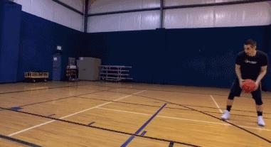 篮球十大过人技巧慢动作视频,最强nba科比过人后转身怎么做