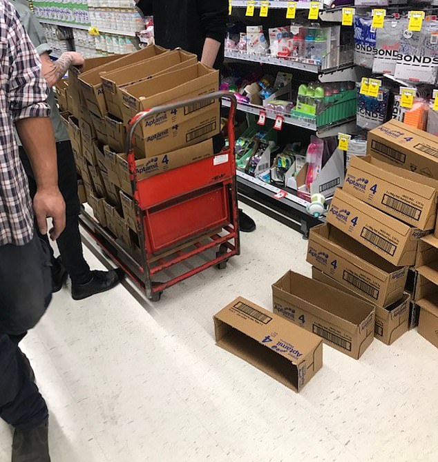 中国大妈在澳洲超市偷奶粉被抓,中国大妈在澳洲超市偷奶粉