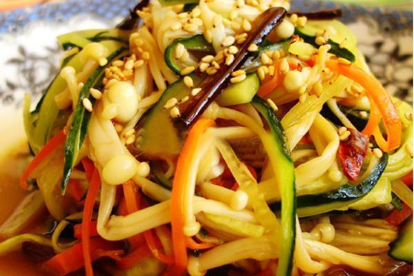 12道家常特色菜谱及营养,入口鲜香的几道家常美食