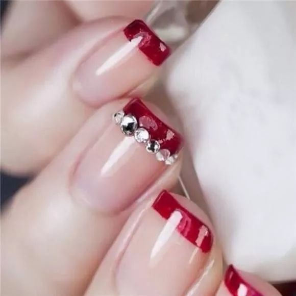 过年当城里的Cindy变回了翠花，这些单品让你洋气地拜年！