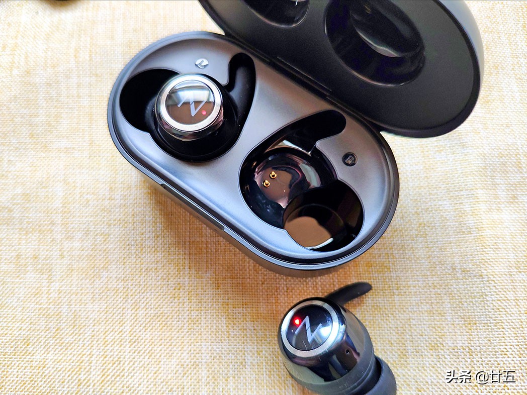 蓝牙耳机怎样才能使用,蓝牙耳机不好使一般怎么整