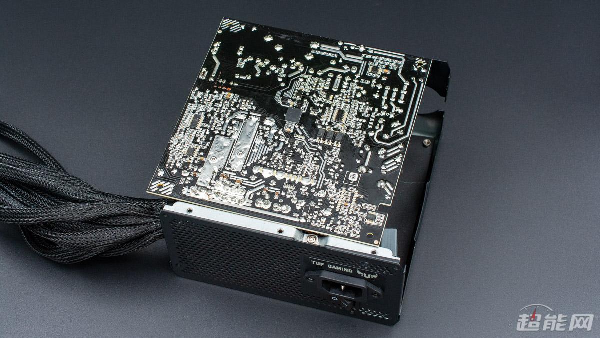 华硕tufb450m-plusgaming怎么样,华硕tuf突击手750w电源谁代工的