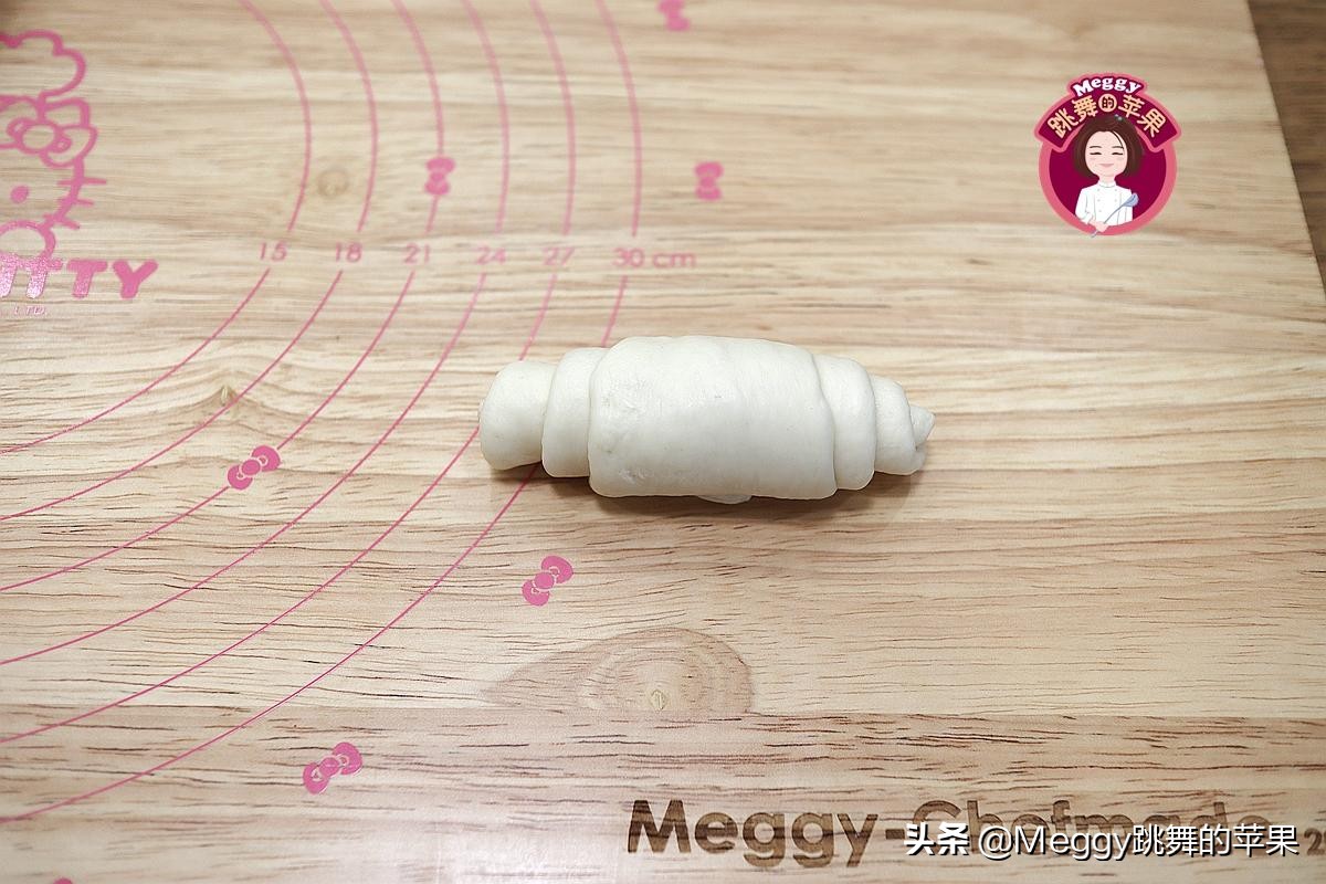 好吃的拉丝大面包看完你学会了吗,怎样用面包机做出松软拉丝的面包