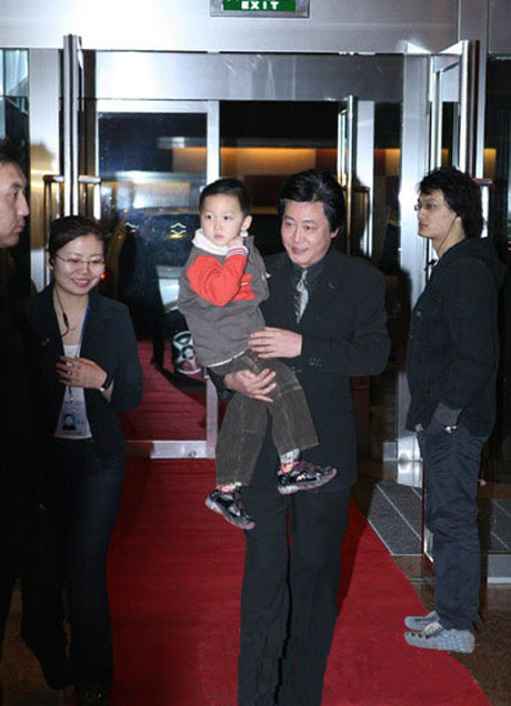 赵宝刚印小天结婚,赵宝刚家有儿女