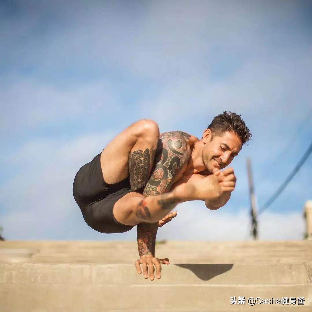 男性也可练瑜伽推荐八个瑜伽招式,男士练瑜伽的基本知识