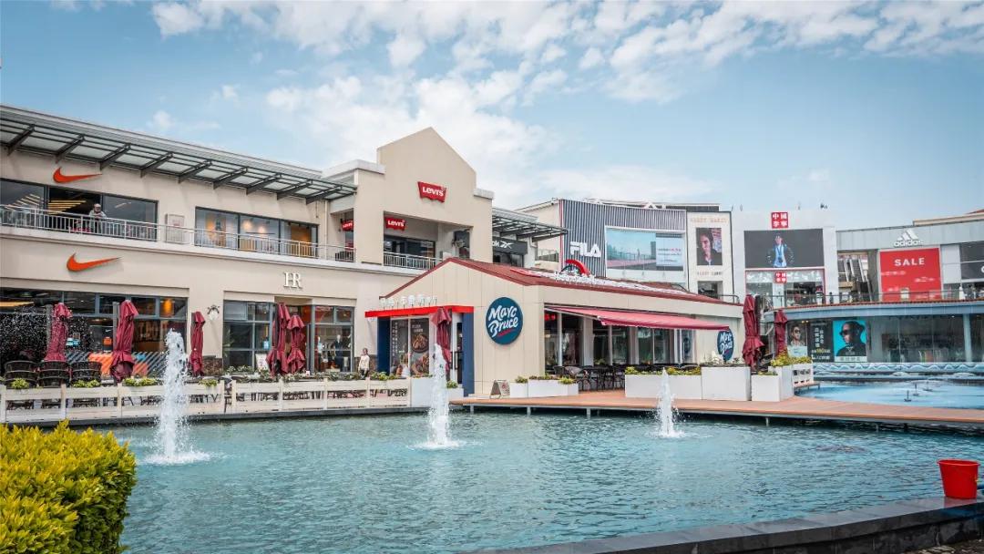 百联奥特莱斯广场上海青浦车展,上海青浦奥特莱斯周年庆