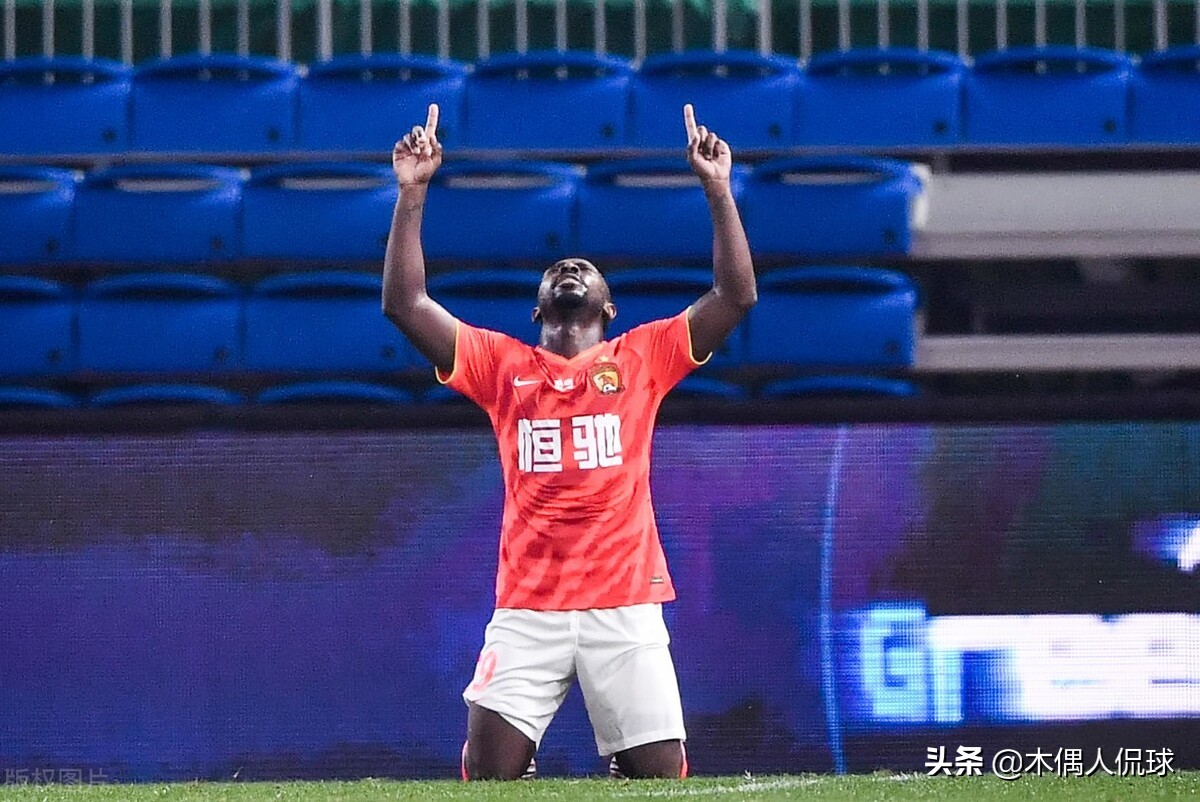 国足热身8球大胜新闻,国足三球大胜强势晋级