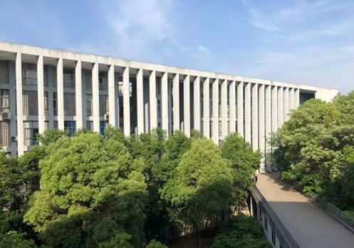 义乌工商职业技术学院创意园,义乌工商职业技术学院难考吗